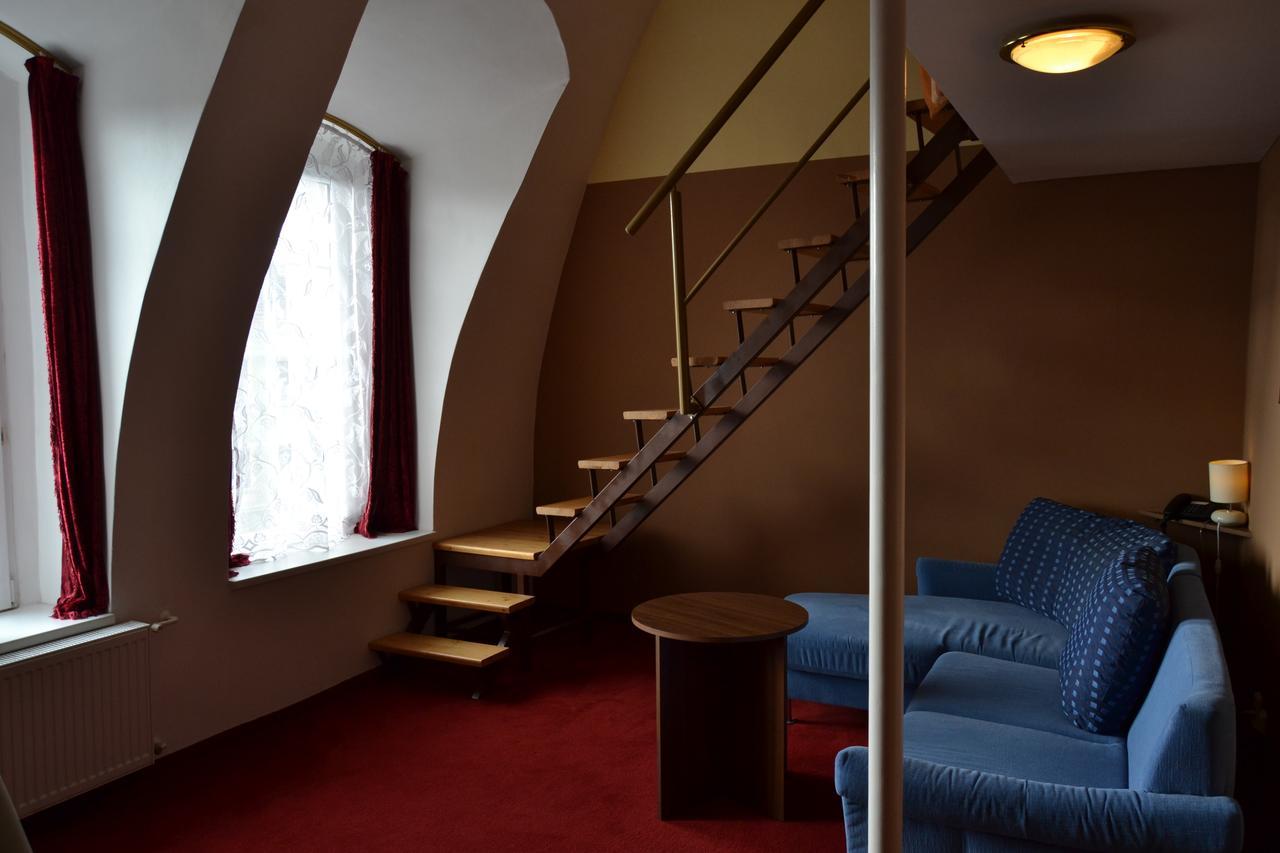 Hotel Cerny Orel Zatec Luaran gambar